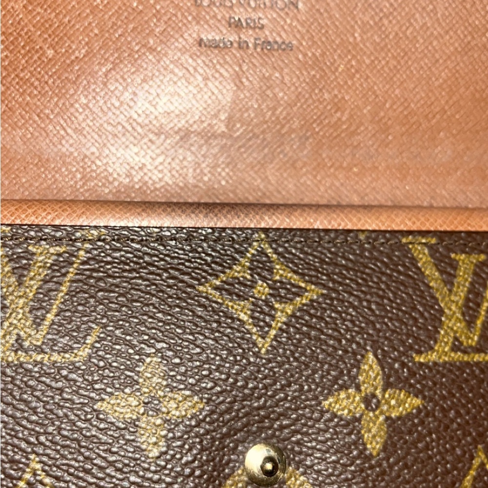 Louis Vuitton Dark Brown Monogram Wallet - Picture 5 of 16